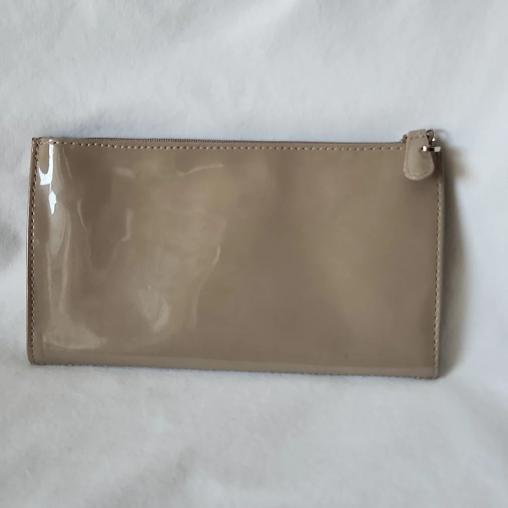 Dior excellent except